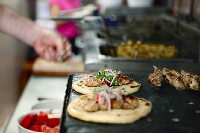 Culinary Backstreets of Plaka - Athens Food Tour - Why the guide matters here