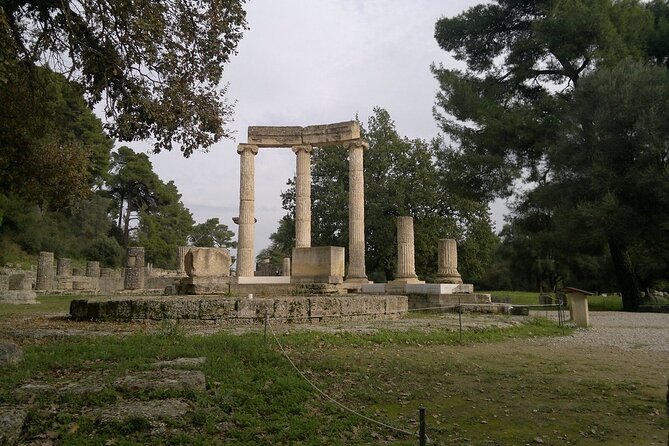 Day tour to Ancient Olympia,Ancient Sparta Mycenae Including Meal - The Corinth Canal: a short but useful pause