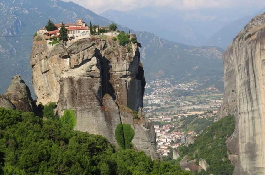 Delphi and Meteora: 2-Day Bus Tour from Athens - Should you book this Athens to Meteora tour?