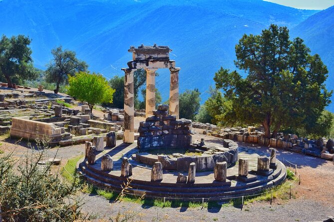 Delphi, Arachova and Levadia Krya Springs, Private Day Tour - Delphi’s Temple of Apollo and the sacred hill
