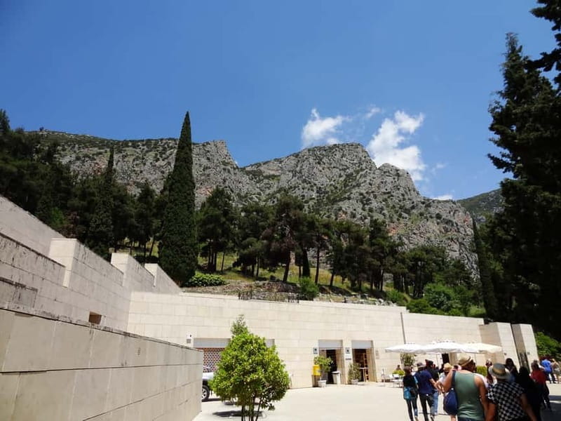 Delphi: Archaeological Site & Museum Ticket with Audio Tours - Who will get the most from this experience?