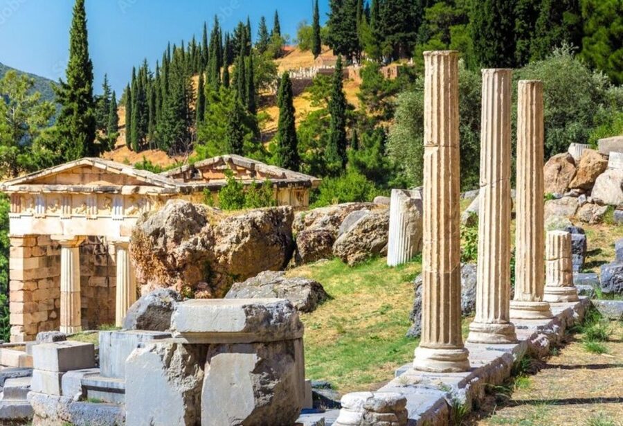 Delphi: Audiovisual self-guided tour with 3D models - Key points to know before you go