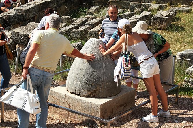 Delphi Day Trip from Athens with Spanish-Speaking Guide - Walking through Delphi Ancient Town