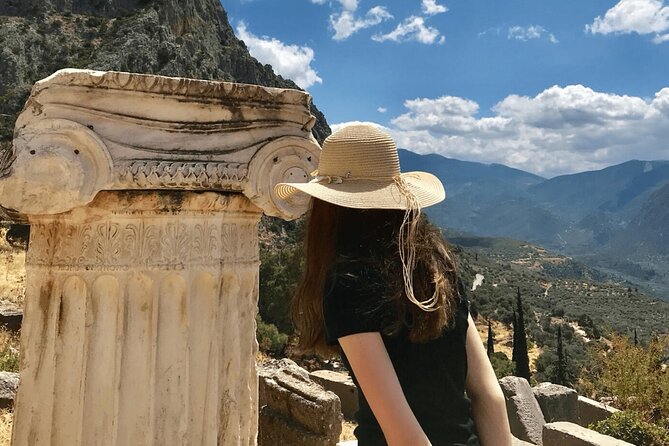 Delphi - Exploring Greece’s Ancient Past - A local Greek lunch for about 90 minutes