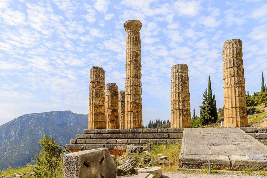 Delphi Guided Walking Tour and Admission Ticket - Delphi Museum and what the ticket adds