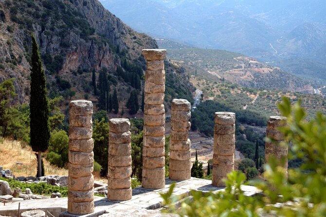 Delphi One Day Trip from Athens - Arachova and the final ride to Athens