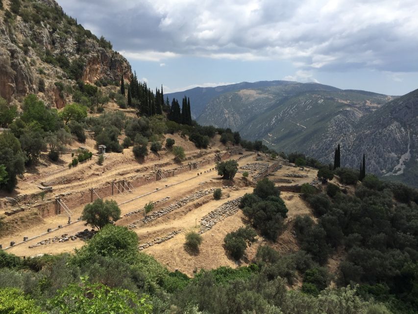 Delphi: Private Day Tour from Athens with Luxurious Vehicle - Hosios Loukas and the Byzantine side of Greece
