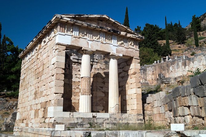 Delphi Self-guided Audio Tour on Your Phone (no ticket) - Continuing into the Archaeological Museum