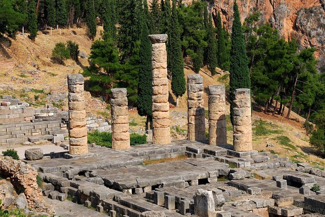 Delphi Self-guided Audio Tour on Your Phone (no ticket) - Meeting Apollo at the Temple