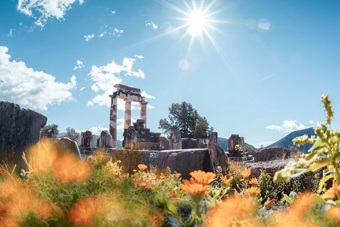 Delphi, Thermopylae, Corycian Cave 300 Spartans Tour - Arachova, a quick mountain pause
