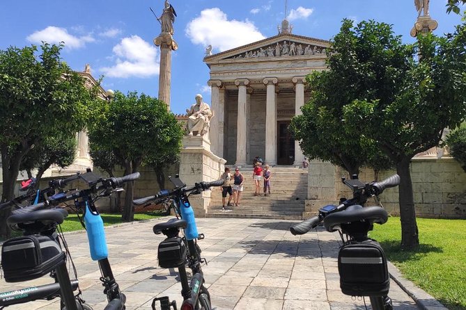 Discover the City e-bike day tours - Plaka by bicycle, with time to look around later