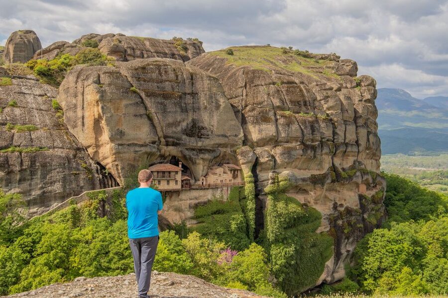 From Athens: 3 Days in Meteora & Delphi with Tours & Hotel - Sunset among the Meteora rocks