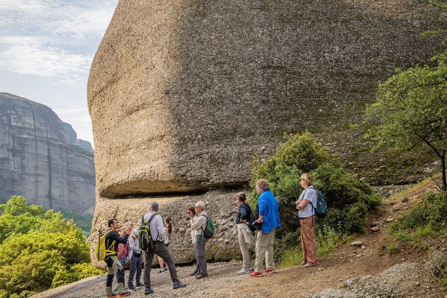 From Athens: 3 Days in Meteora & Delphi with Tours & Hotel - The final public bus to Athens