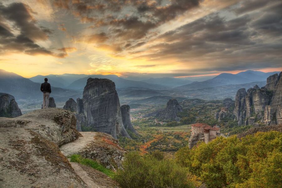 From Athens: 3-Days Meteora with small size local tours - Kalambaka and the first Meteora sunset