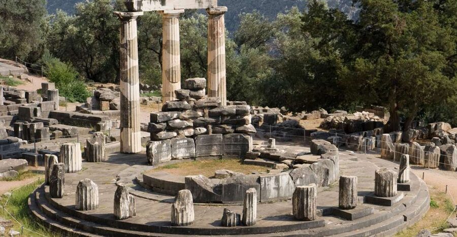 From Athens: 4-Day Peloponnese, Delphi, and Meteora Tour - Day 1: Corinth Canal, Mycenae, and Epidaurus