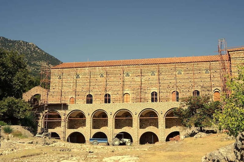 From Athens: Ancient Sparta and Nemea Wine Country Day Trip - Nemea and the Domaine Skouras tasting