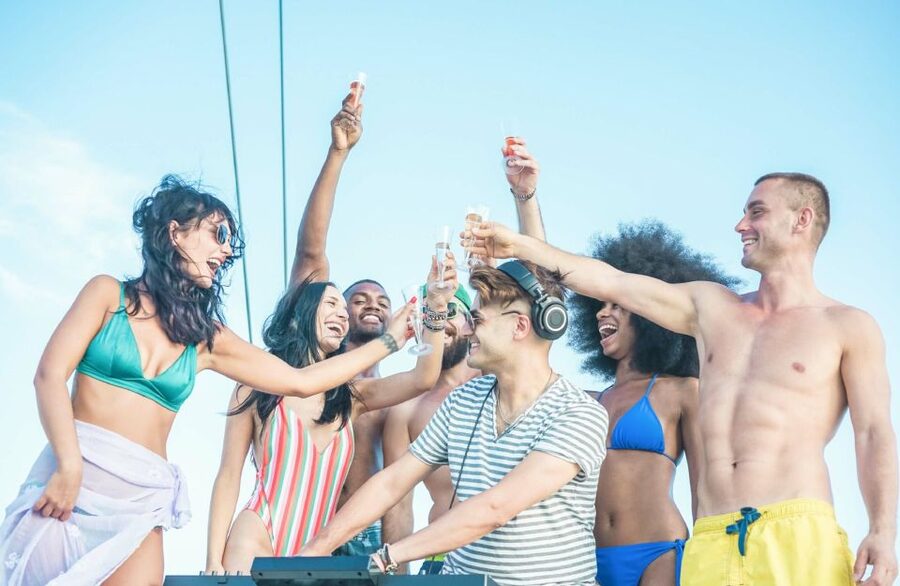 From Athens: Athens Riviera Swimming Cruise with Buffet & DJ - Metopi and Perdika bring more swimming time
