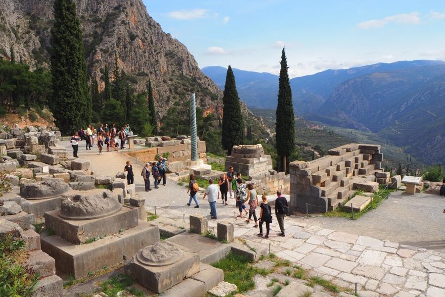 From Athens: Day Tour to Delphi - Who should book this Delphi day trip?