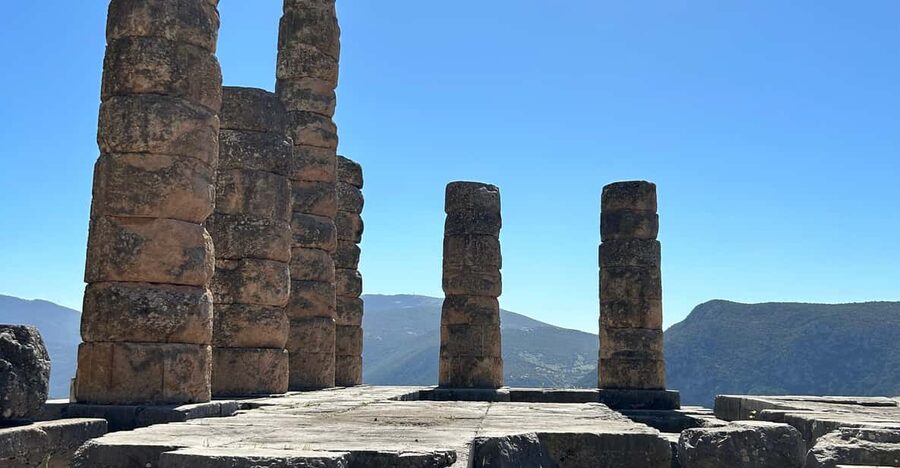 From Athens: Delphi and Arachova Private Tour - How private transport changes the day