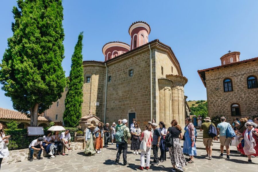 From Athens: Delphi and Meteora 2-Day Guided Tour - Who should book this two-day tour?