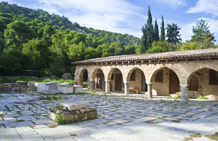 From Athens: Explore Ancient Corinth & Charming Nafplion - What the coach experience is really like