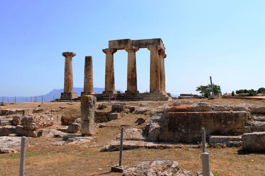 From Athens: Half-Day Ancient Corinth Tour - Crossing the Corinth Canal