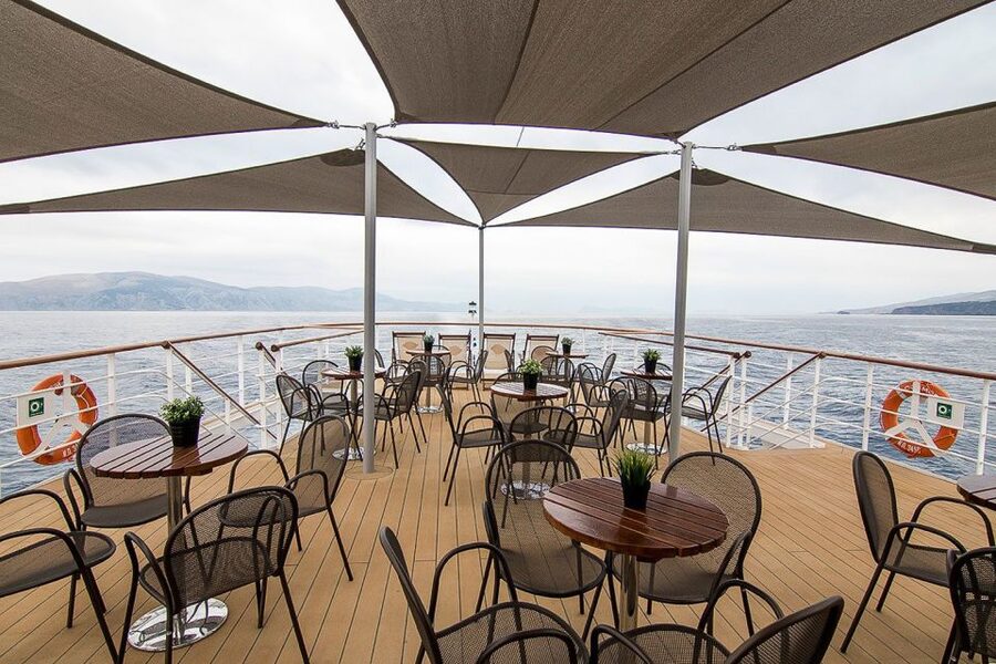 From Athens: Hydra, Poros & Aegina Cruise with Buffet Lunch - What this Athens cruise is really offering