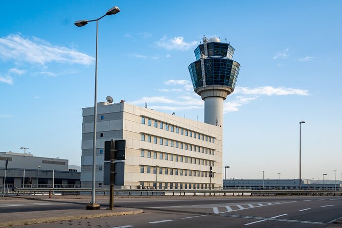 From Athens Intl. Airport to Athens centre - Key points to know before booking