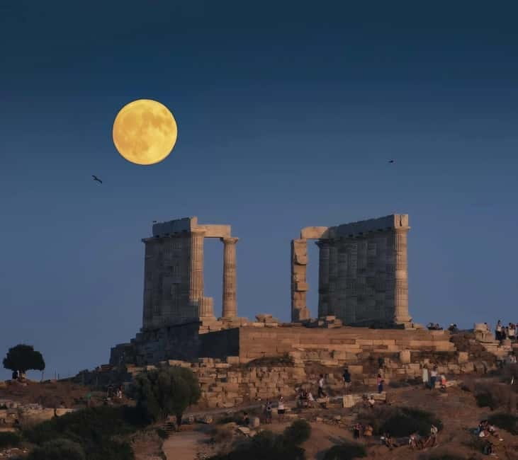 From Athens: Lake Vouliagmeni Spa & Temple of Poseidon Tour - From Athens traffic to the Athens Riviera