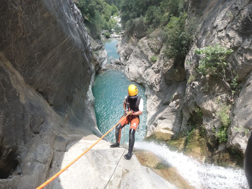 From Athens: Manikia Gorge Canyoning - Walking up the gorge before the descent
