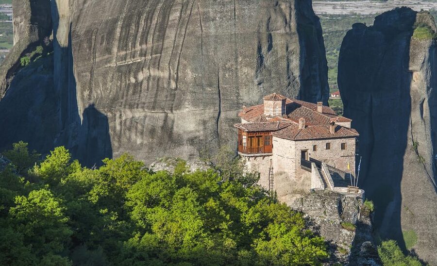 From Athens: Meteora Full-Day Trip with Guide on Luxury Bus - Entering three medieval monasteries