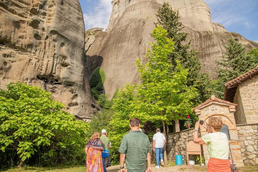 From Athens: Meteora Monasteries and Hermit Caves Tour - The long coach ride through central Greece