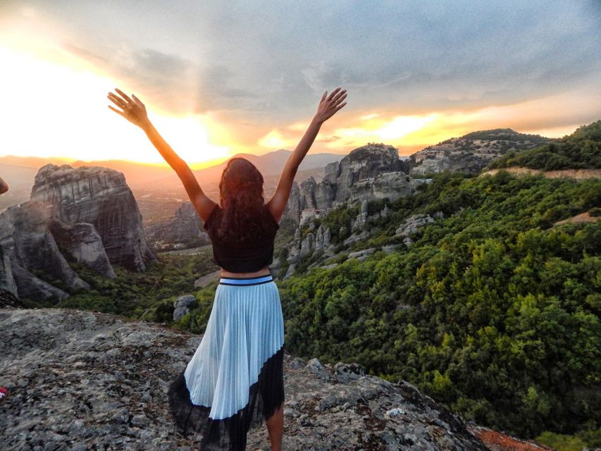 From Athens: Meteora Private Day Trip with Transfer - Booking details worth checking before you pay