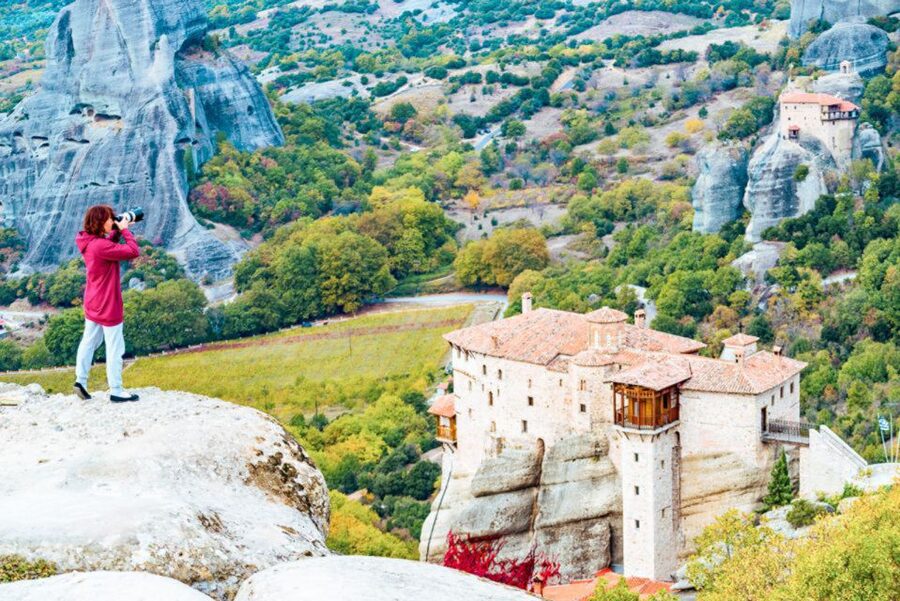 From Athens: Meteora Private Day Trip with Transfer - Entering two or three monasteries