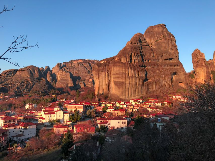 From Athens: Meteora Train Trip with Overnight Stay - Who will enjoy this Meteora trip most?