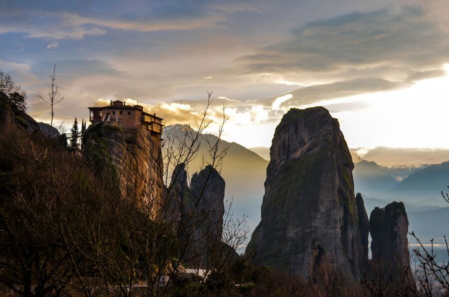 From Athens: Private Day Tour to Meteora and Thermopylae - Why the long ride to Meteora can be worth it