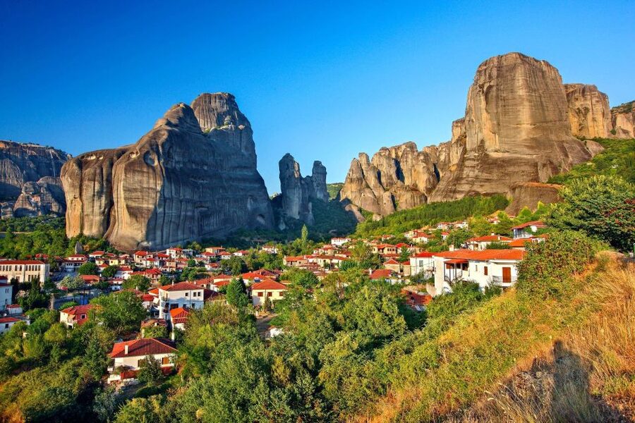 From Athens: Private Full-Day Meteora and Kastraki Tour - Key points to know before booking