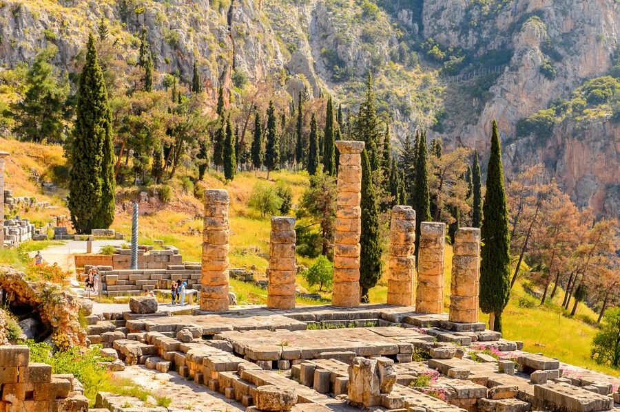 From Athens: Private Road Trip to Delphi - Livadia offers a short pause on the road