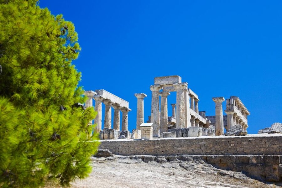 From Athens: Saronic Islands Full-Day Cruise with VIP Seats - Timing, weather, and practical choices