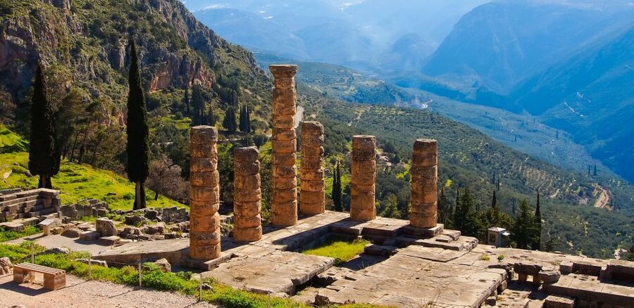 From Athens: Temple of Apollo and Oracle Delphi Day Trip - The Delphi Archaeological Museum and its masterpieces