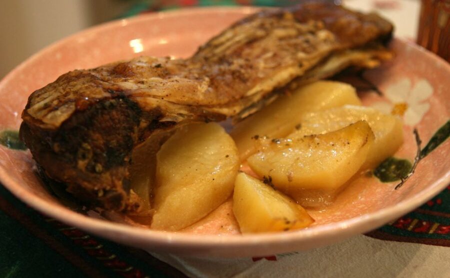 Greek Phyllo and Pie Cooking Class in Athens - Getting there and planning the evening