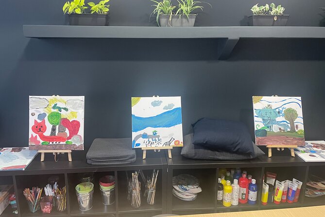 Guided Paint & Sip Workshop in Central Athens - Getting to Frinis 55