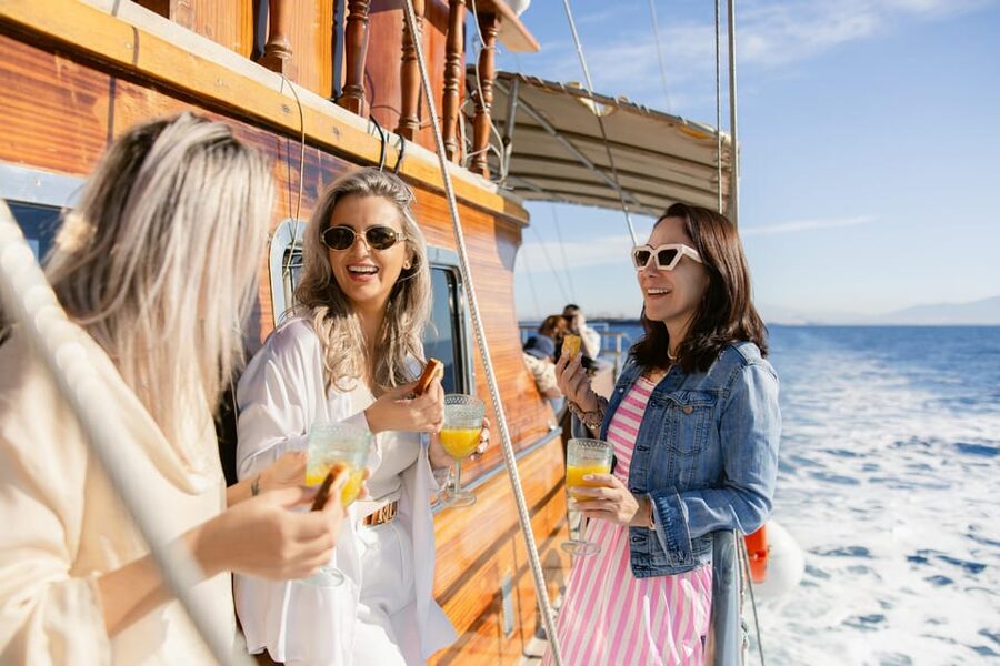 Half-Day Athens Cruise: Swim Stop,Lunch, and Drinks Included - Leaving Athens for the Athenian Riviera