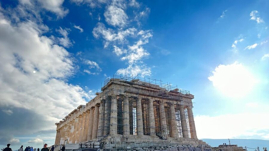 Half Day Best Of Athens Highlights Luxury Private Tour 4Hou - The Acropolis and Parthenon: the essential stop