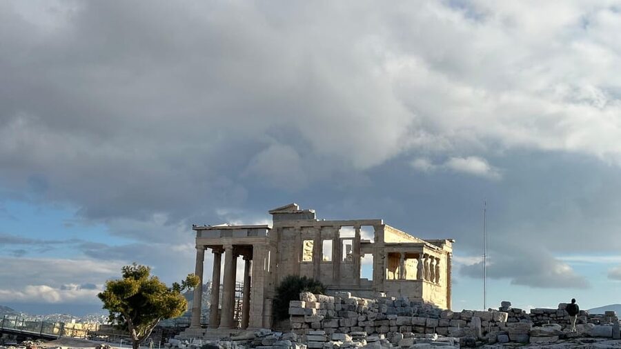 Half Day Best Of Athens Highlights Luxury Private Tour 4Hou - Food advice, bakery stops, and Plaka time