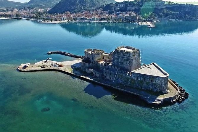 Indulge to the beauty of Greece with the 4 days Classical Greece private tour - Day 1: Corinth Canal and the ruins of Mycenae