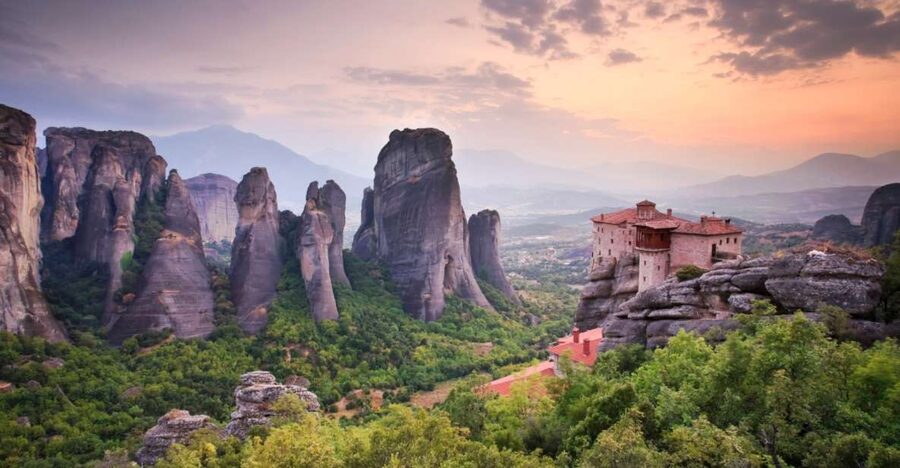 Kalabaka: Meteora Monasteries Minibus Tour with Photo Stops - Three monastery viewpoints without a long uphill walk