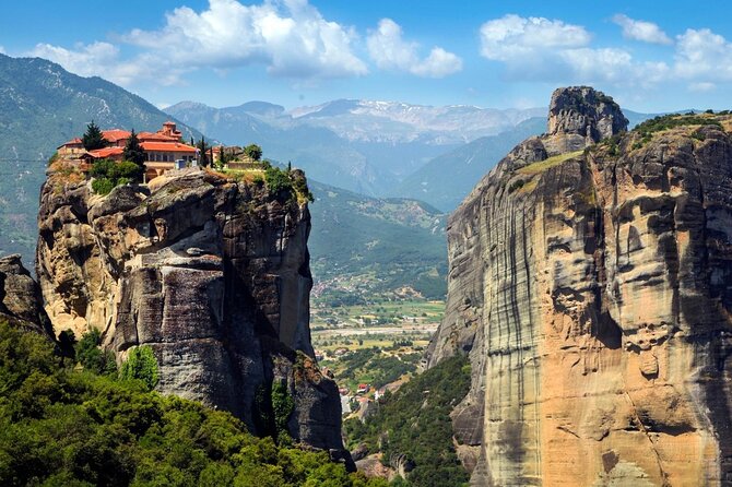 Meteora and Thermopylae Private Tour from Athens - Walking, steps, and what to wear