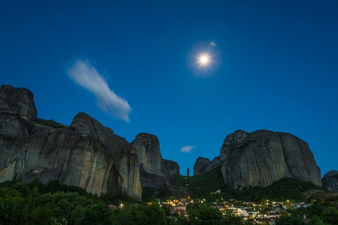 Meteora and Thermopylae Private Tour from Athens - Lunch and a pause in Kastraki