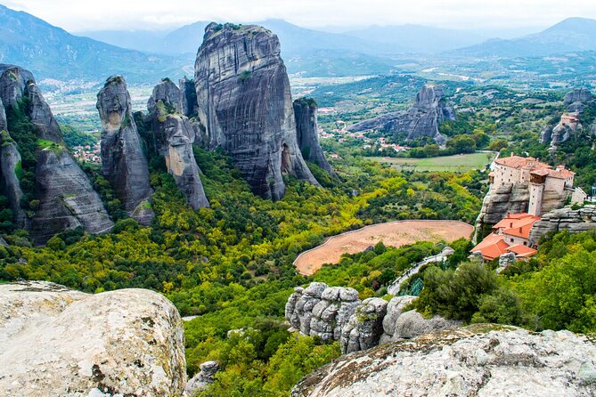 Meteora Full Day Private Tour from Athens including Lunch - Is $366.44 per person a fair price?